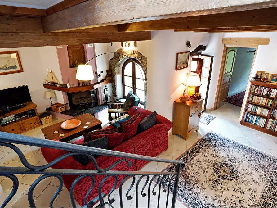 Immagine 2 di Villa in vendita  in Via Montegrappa 5 a Armo