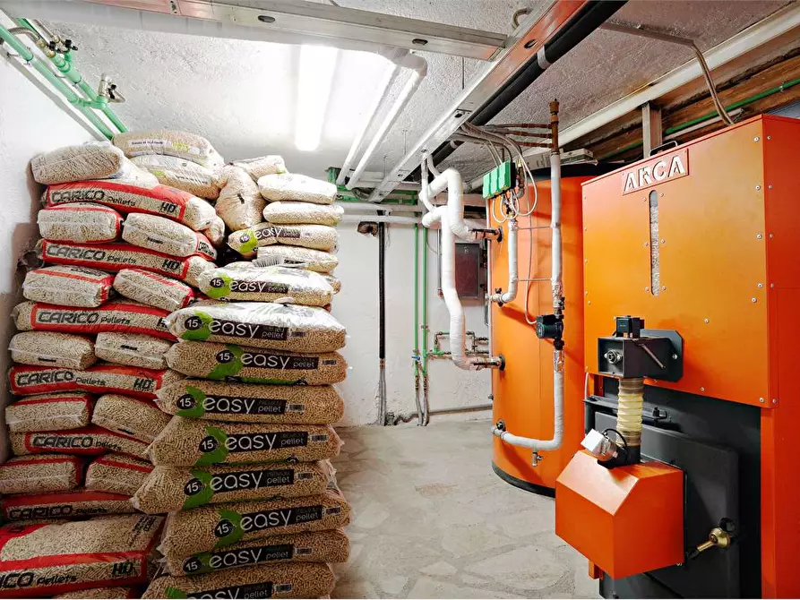 Immagine 48 di Villa in vendita  in Via Montegrappa 5 a Armo