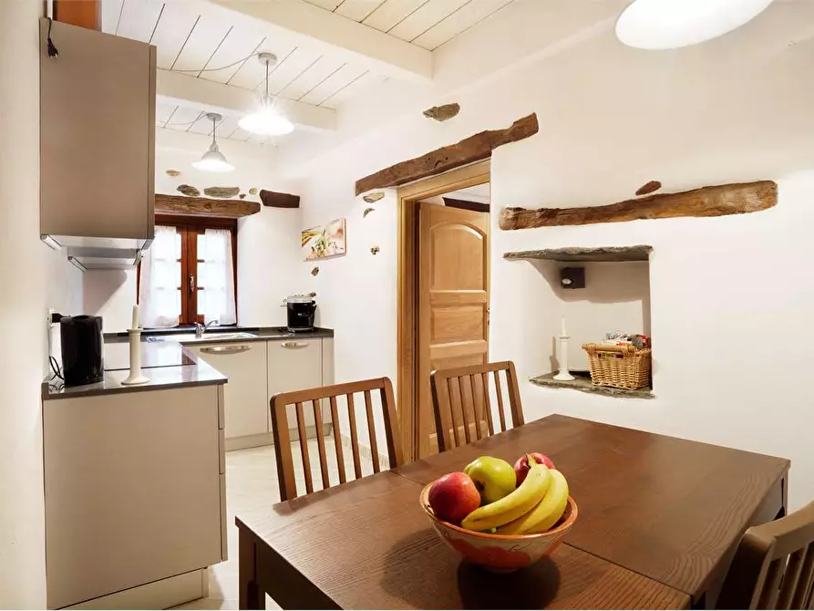 Immagine 37 di Villa in vendita  in Via Montegrappa 5 a Armo