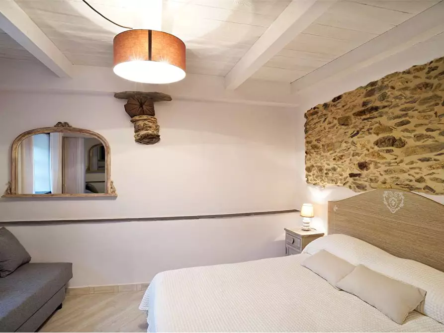 Immagine 41 di Villa in vendita  in Via Montegrappa 5 a Armo