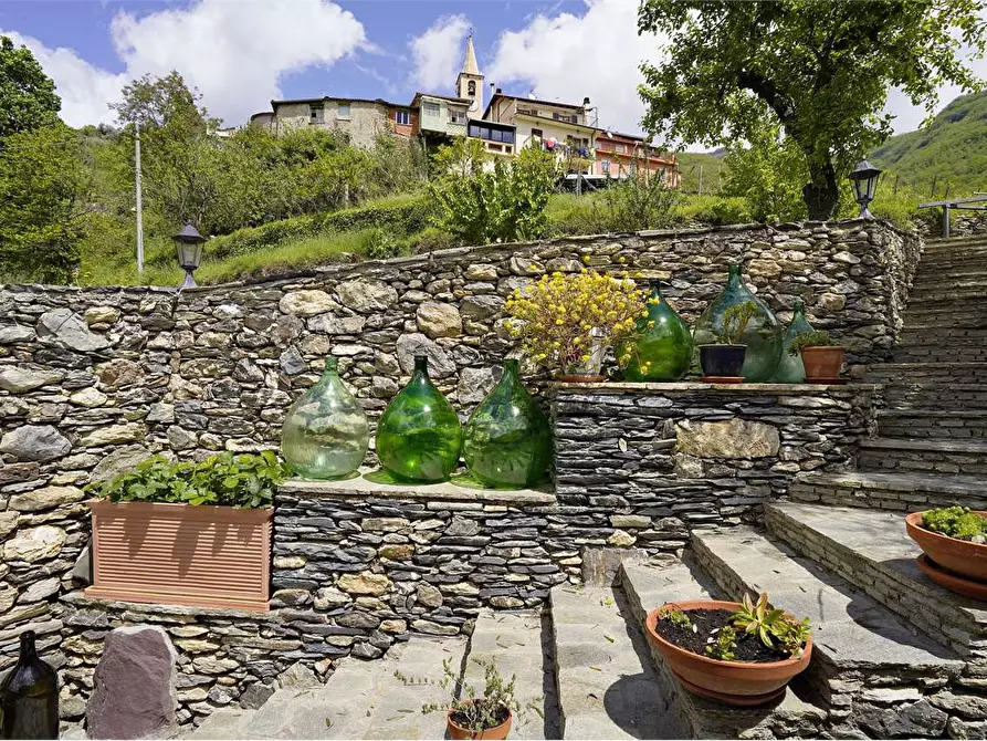 Immagine 49 di Villa in vendita  in Via Montegrappa 5 a Armo