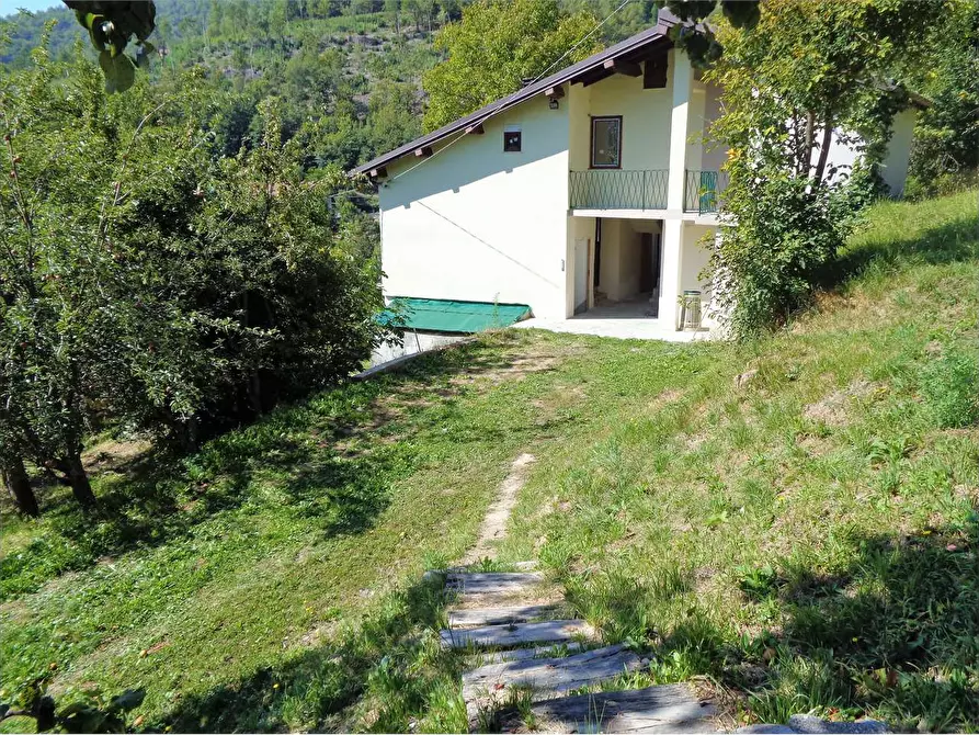 Immagine 1 di Casa indipendente in vendita  in S.S. 28 a Ormea