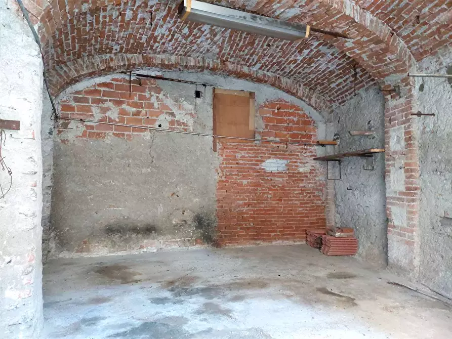 Immagine 5 di Garage in vendita  in Via Pelazza 11 a Ormea