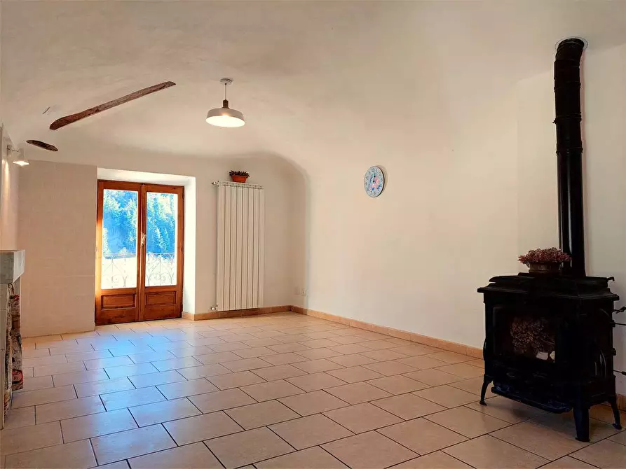 Immagine 1 di Appartamento in vendita  in Via Pelazza 11 a Ormea
