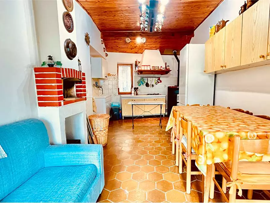 Immagine 2 di Casa indipendente in vendita  in Via Sant'Antonio 12 a Pieve Di Teco