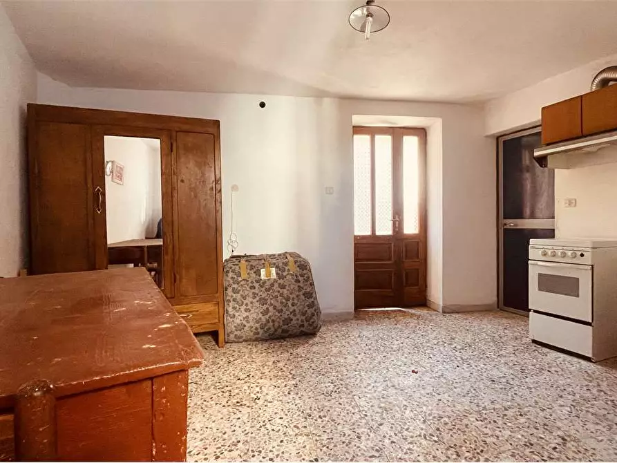 Immagine 1 di Casa indipendente in vendita  in Via Roma 18 a Rezzo