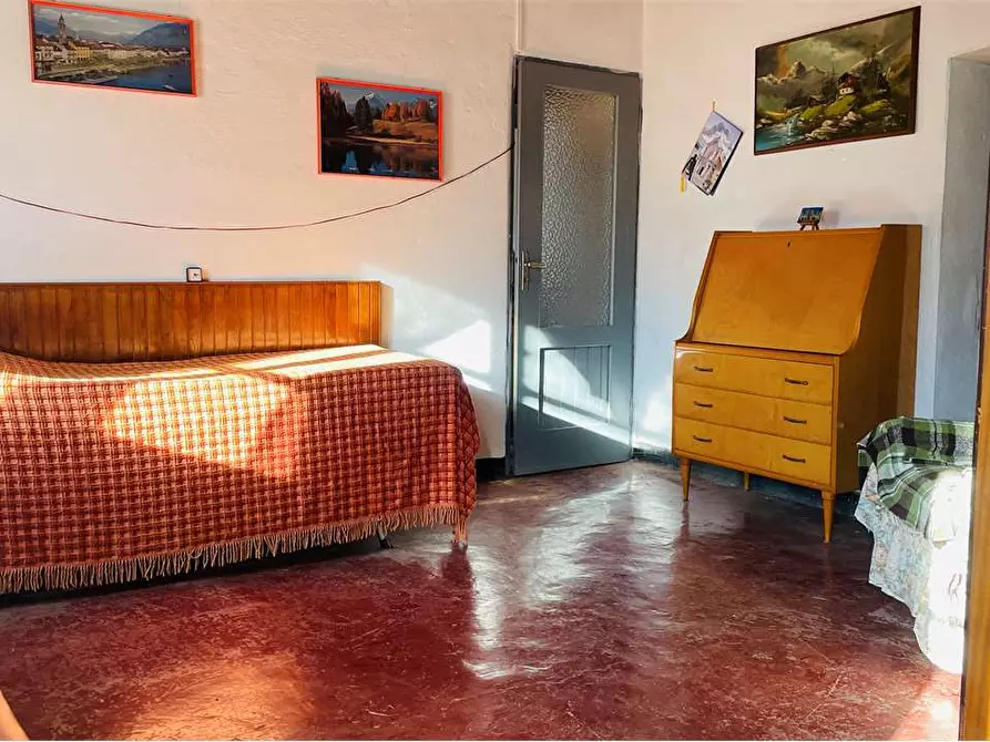 Immagine 11 di Casa indipendente in vendita  in Via Buenos Aires 8 a Rezzo