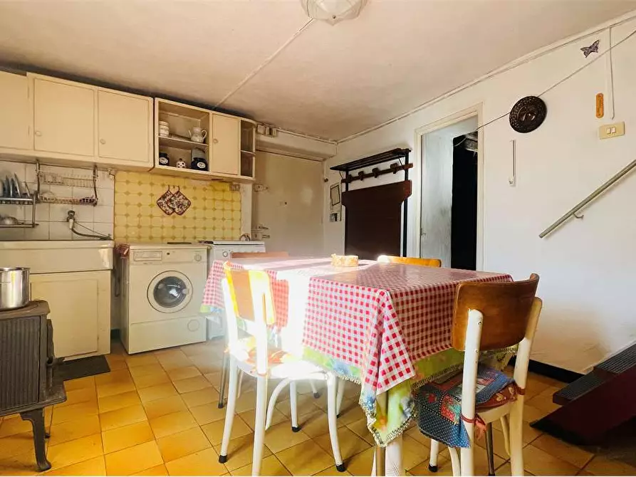 Immagine 3 di Casa indipendente in vendita  in Via Buenos Aires 8 a Rezzo