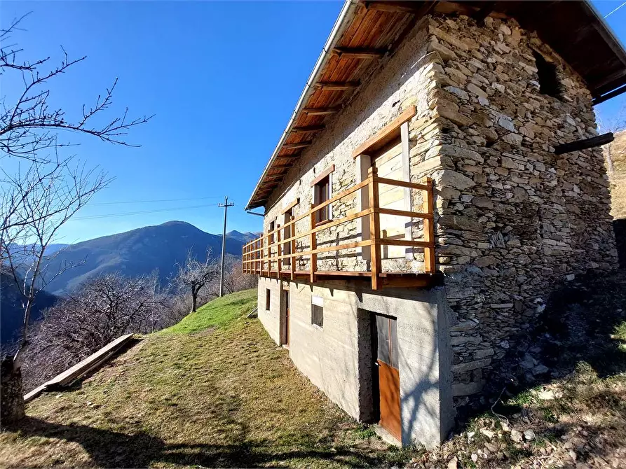 Immagine 1 di Rustico / casale in vendita  in Località Calcagnea a Ormea