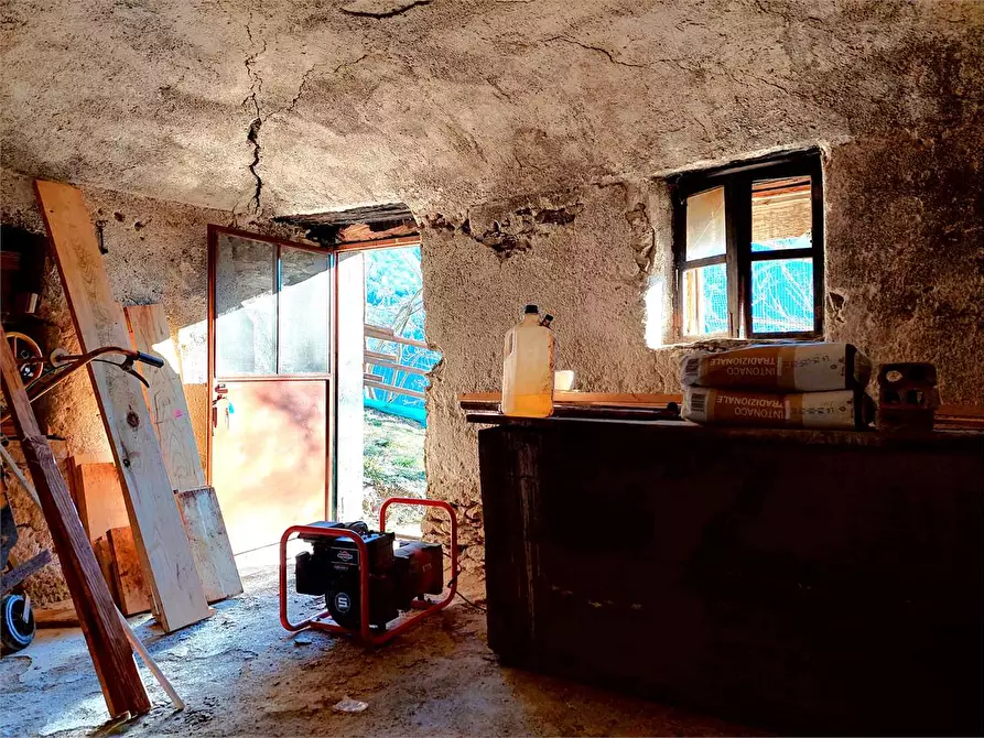 Immagine 28 di Rustico / casale in vendita  in Località Calcagnea a Ormea