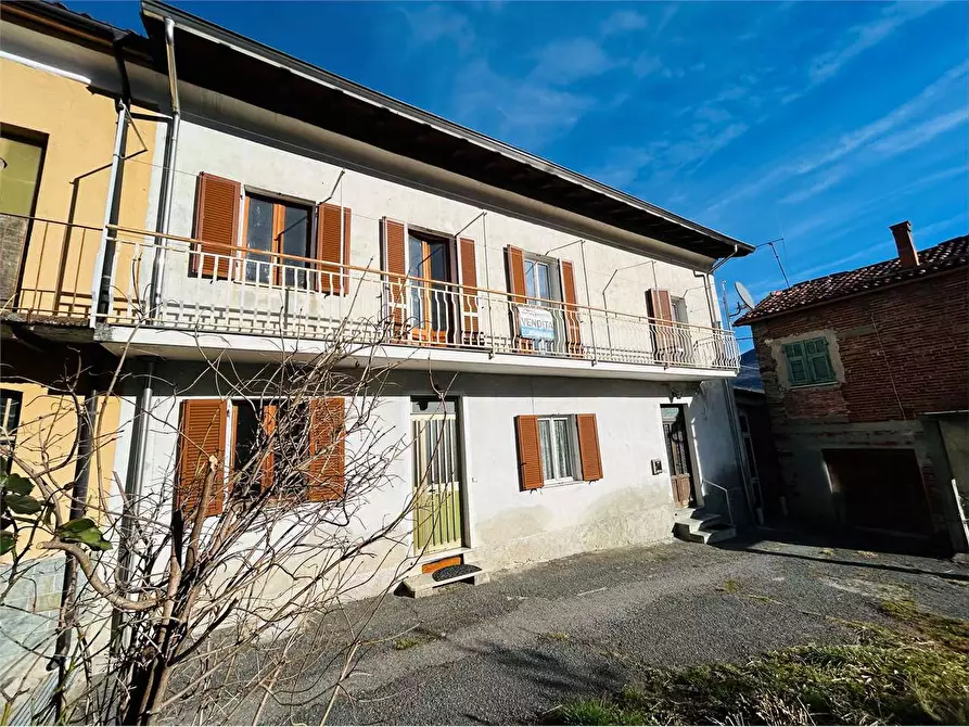Immagine 2 di Casa indipendente in vendita  in Via Monsignor Canova a Garessio