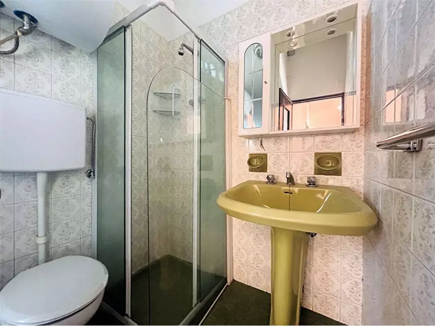 Immagine 11 di Casa indipendente in vendita  in Via Monsignor Canova a Garessio