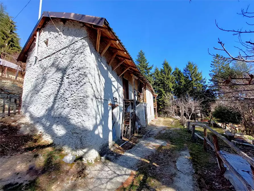 Immagine 1 di Rustico / casale in vendita  in Frazione Piambernardo a Garessio