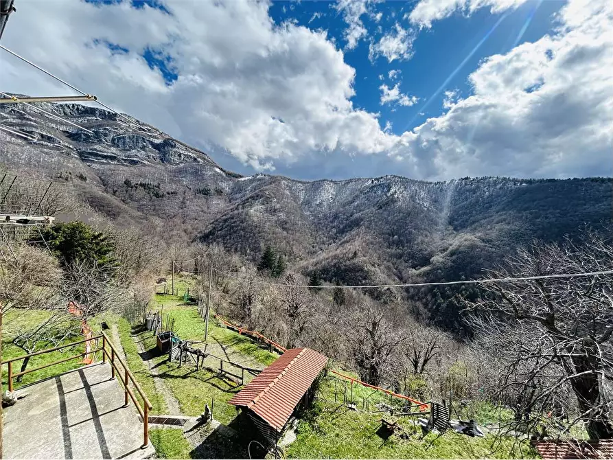 Immagine 10 di Rustico / casale in vendita  in Borgata Bossi a Ormea