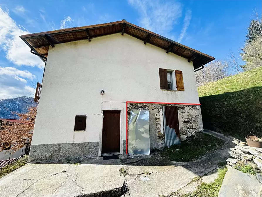 casa indipendente in vendita ad Ormea in zona Bossi