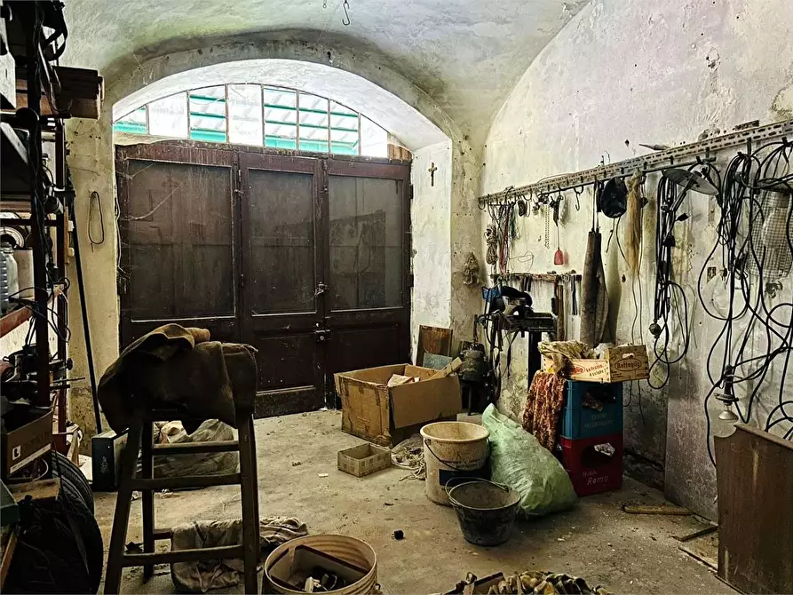 Immagine 4 di Garage in vendita  a Garessio