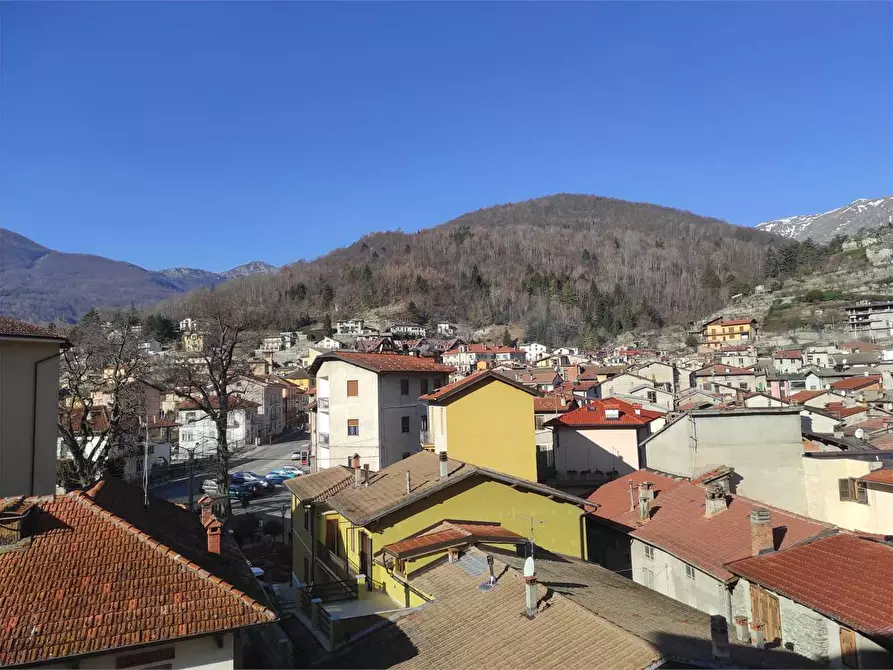 Immagine 10 di Appartamento in vendita  in Viale Cagna 33 a Ormea