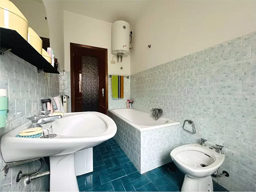 Immagine 18 di Appartamento in vendita  in Viale Cagna 33 a Ormea