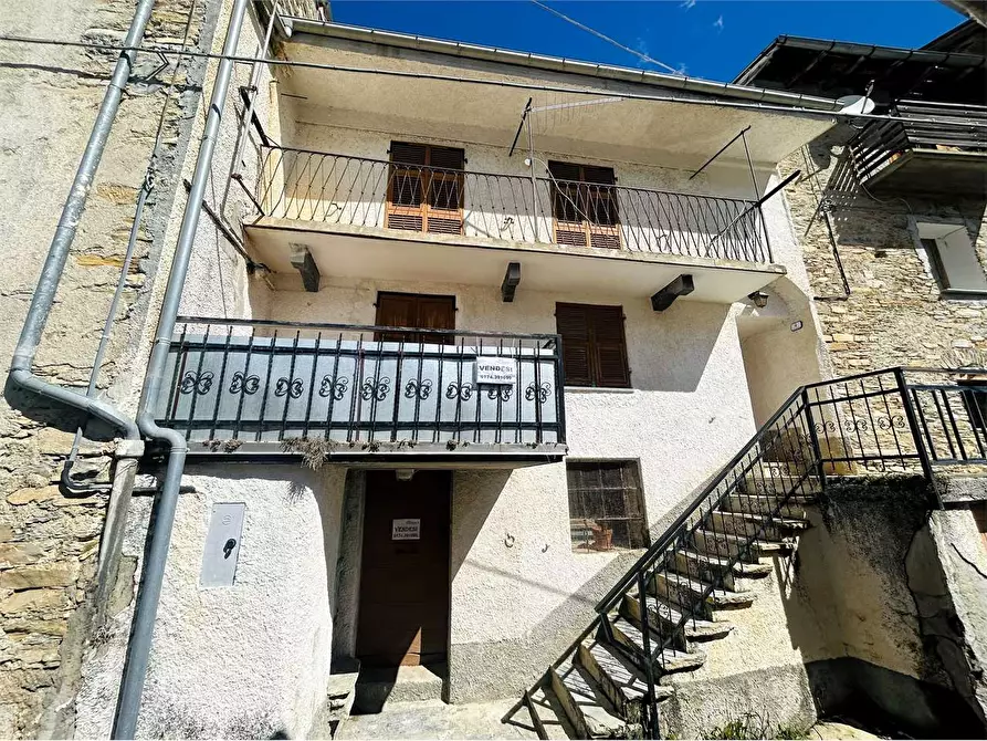 Immagine 1 di Casa indipendente in vendita  in Località Piaggia a Briga Alta