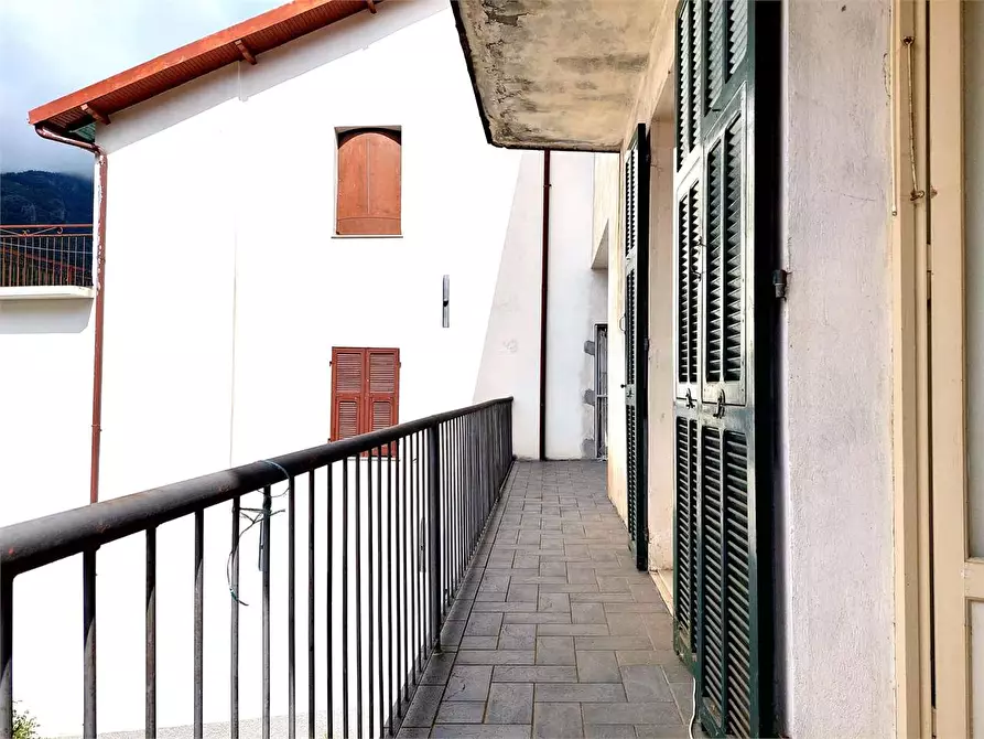 Immagine 3 di Appartamento in vendita  in Via Costa 20 a Armo