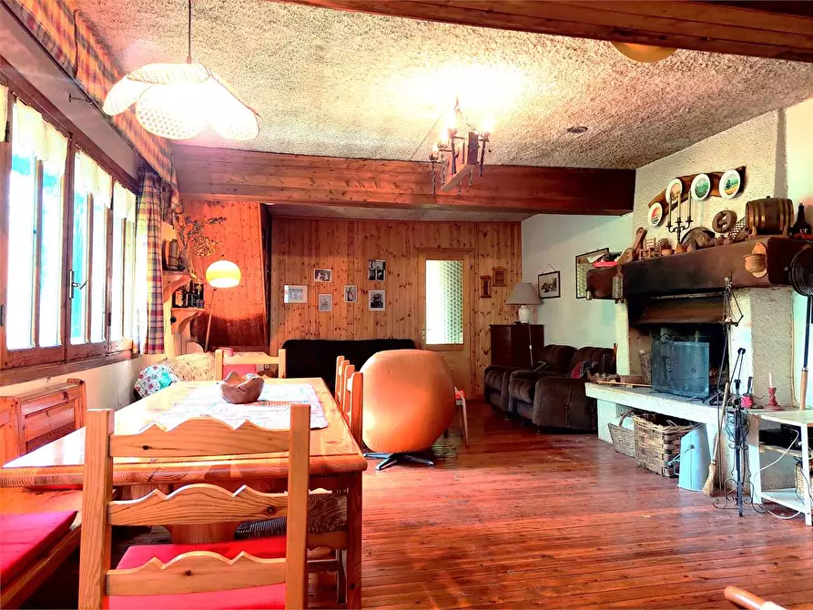 Immagine 8 di Casa indipendente in vendita  in Località San Bernardo  a Mendatica