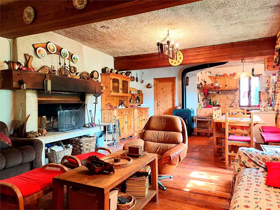 Immagine 7 di Casa indipendente in vendita  in Località San Bernardo  a Mendatica