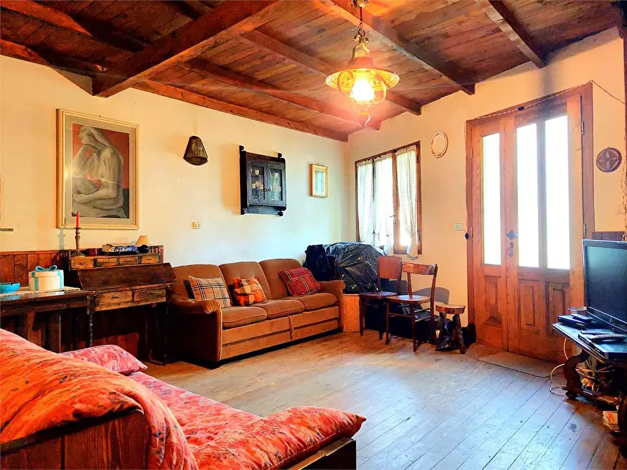 Immagine 15 di Casa indipendente in vendita  in Località San Bernardo  a Mendatica