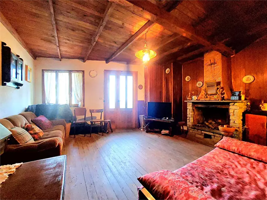 Immagine 22 di Casa indipendente in vendita  in Località San Bernardo  a Mendatica