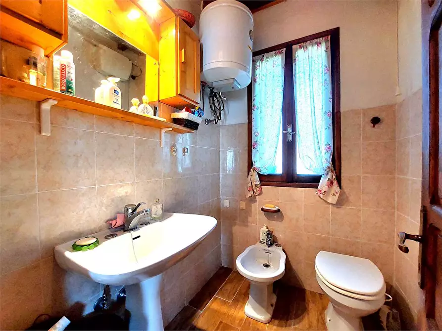 Immagine 23 di Casa indipendente in vendita  in Località San Bernardo  a Mendatica