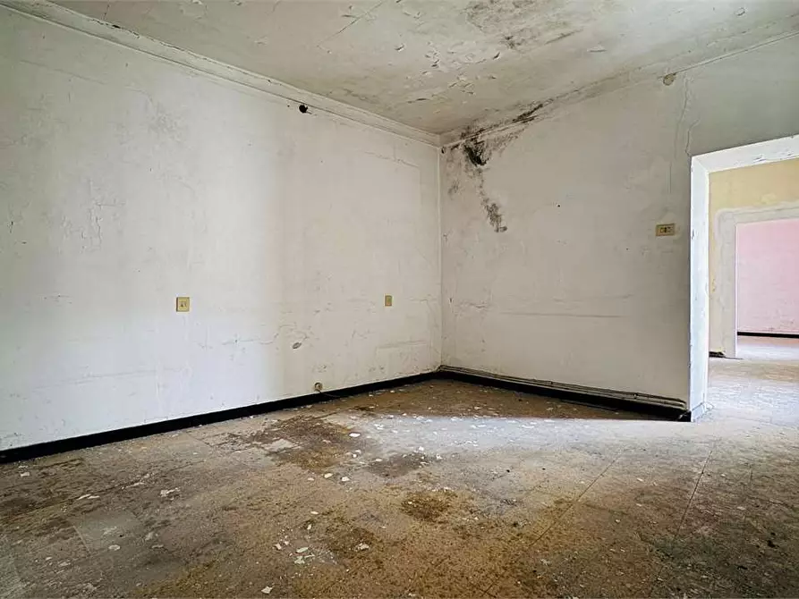 Immagine 14 di Appartamento in vendita  in Corso Mario Ponzoni 3 a Pieve Di Teco