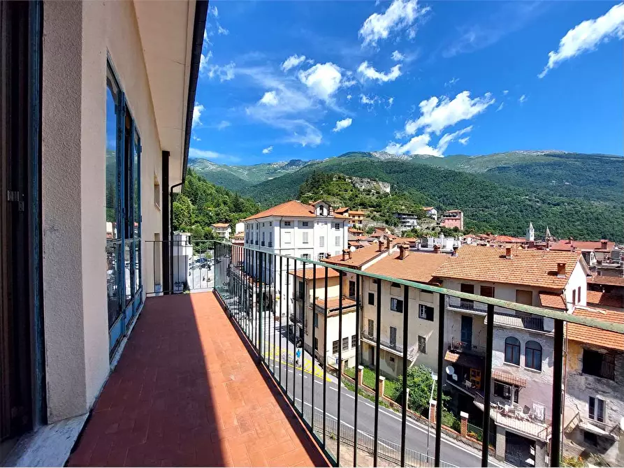 Immagine 23 di Appartamento in vendita  in Piazza della Libertà 3 a Ormea