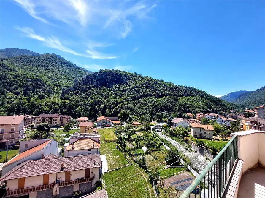 Immagine 6 di Appartamento in vendita  in Piazza della Libertà 3 a Ormea