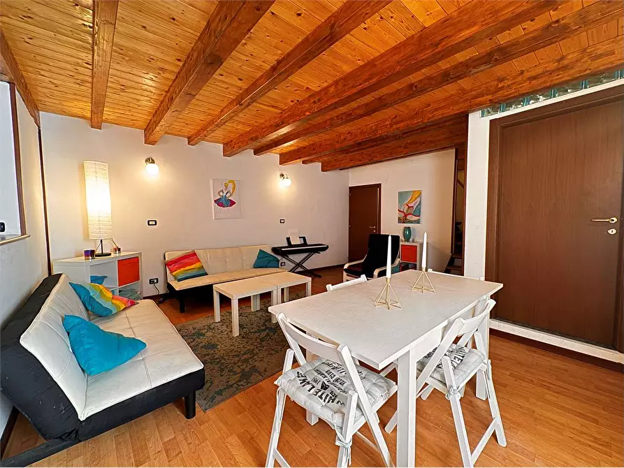 Immagine 1 di Casa indipendente in vendita  in Via Ottano  26 a Pornassio