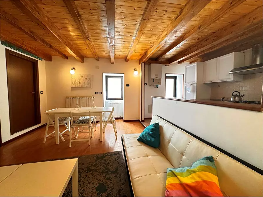 Immagine 4 di Casa indipendente in vendita  in Via Ottano  26 a Pornassio