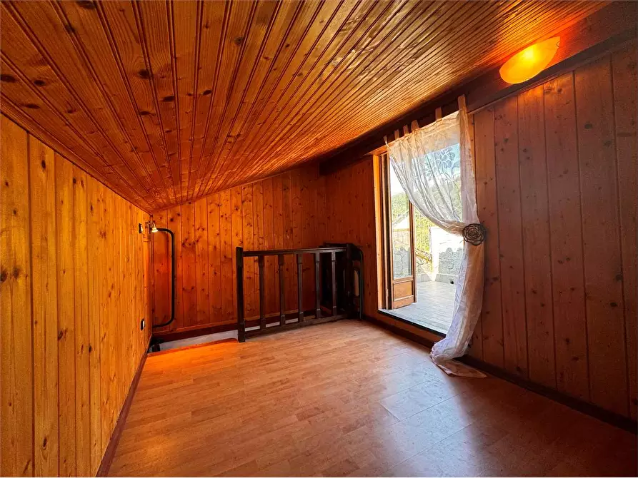 Immagine 27 di Casa indipendente in vendita  in Via Ottano  26 a Pornassio