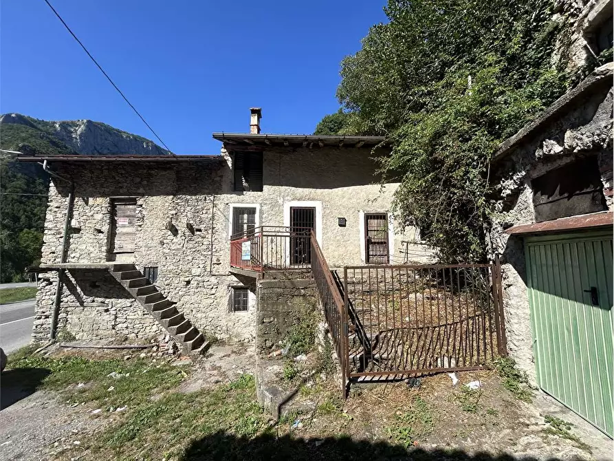 Immagine 1 di Casa indipendente in vendita  in Frazione Cantarana  a Ormea