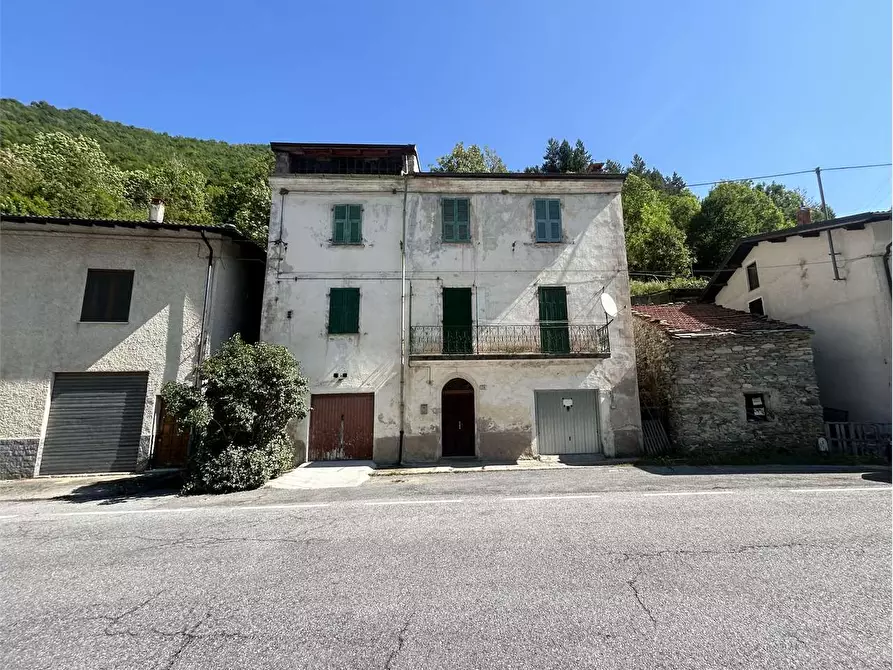 Immagine 1 di Appartamento in vendita  in Frazione Ponte di Nava  a Ormea