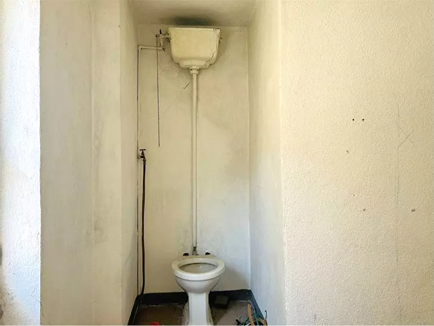 Immagine 9 di Appartamento in vendita  in Via San Giovanni  a Ormea