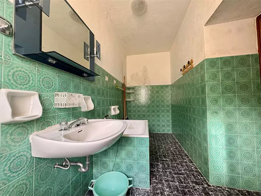 Immagine 17 di Appartamento in vendita  in Via Poggio 23 a Rezzo