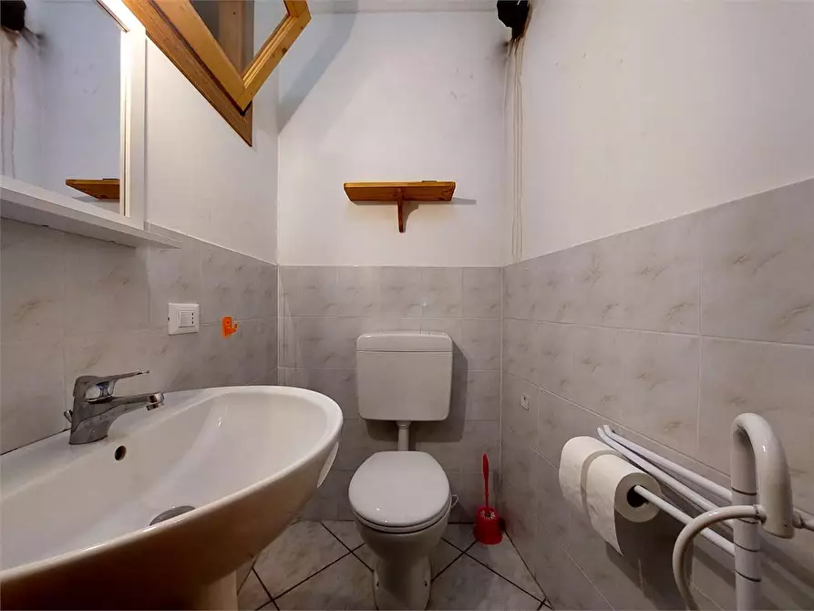 Immagine 16 di Appartamento in vendita  in Via Castello 2 a Ormea