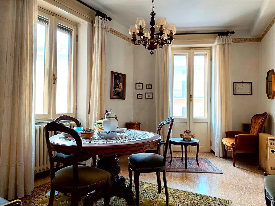 Immagine 5 di Casa indipendente in vendita  in Viale Cagna 6 a Ormea