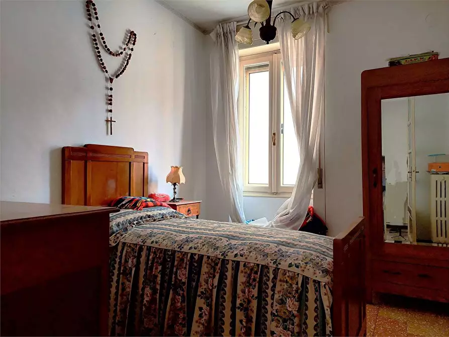 Immagine 9 di Casa indipendente in vendita  in Viale Cagna 6 a Ormea