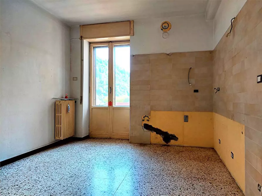 Immagine 15 di Casa indipendente in vendita  in Viale Cagna 6 a Ormea