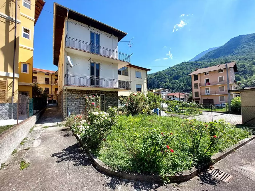 Immagine 30 di Casa indipendente in vendita  in Viale Cagna 6 a Ormea