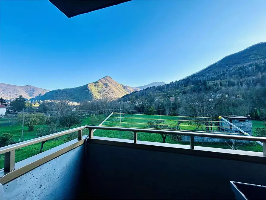 Immagine 11 di Appartamento in vendita  in Via Pian Dei Prati  23 a Garessio