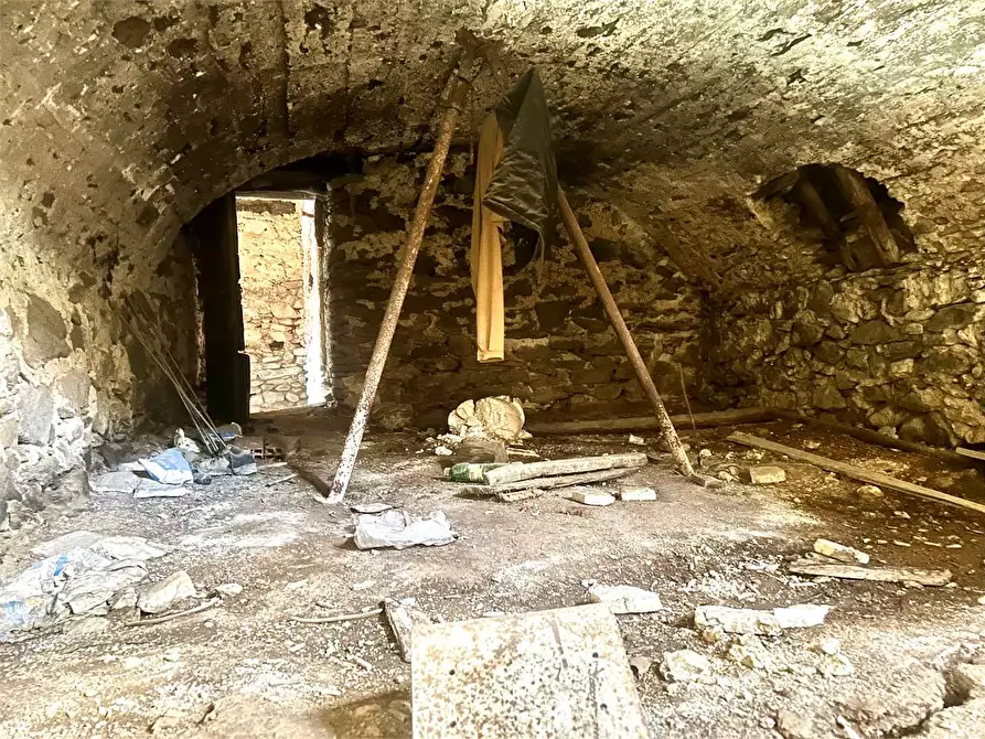 Immagine 10 di Rustico / casale in vendita  in Regione Sarezzo a Garessio