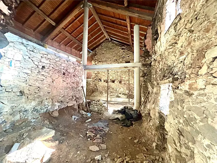 Immagine 5 di Rustico / casale in vendita  in Regione Sarezzo a Garessio