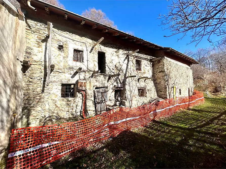 Immagine 3 di Rustico / casale in vendita  in Regione Sarezzo a Garessio