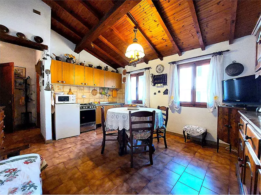 Immagine 3 di Casa indipendente in vendita  in Via Madonnetta 7 a Mendatica