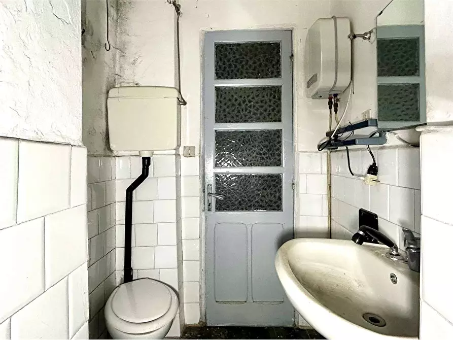 Immagine 13 di Rustico / casale in vendita  in Ponte di Nava 98 a Ormea